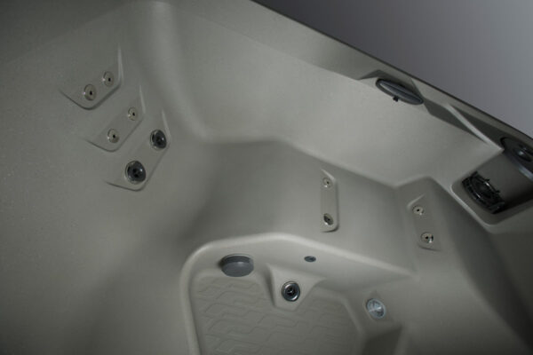 Ibiza Hot Tub 4-Person Lounger, 24 SS Jet, 110V/220V, Stainless Heater, Ozone, Waterfall and Upgraded Lighting - Image 8
